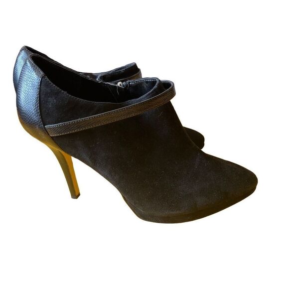 WHITE HOUSE BLACK MARKET ADDYSON SUEDE LEATHER HIGH HEEL ANKLE BOOTS BOOTIES - Picture 2 of 8